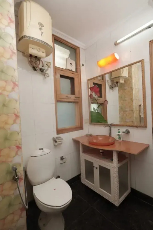 Room in B&B - Home Stay Cum Bed and Breakfast
