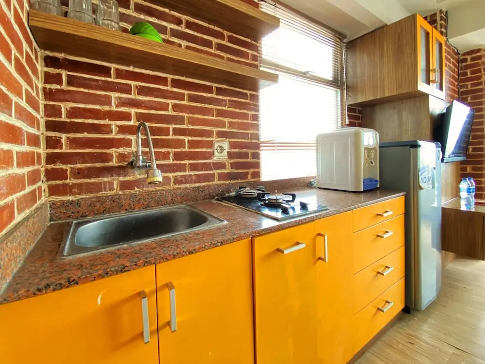 Spacious And Unique 1Br At Jarrdin Cihampelas Apartment