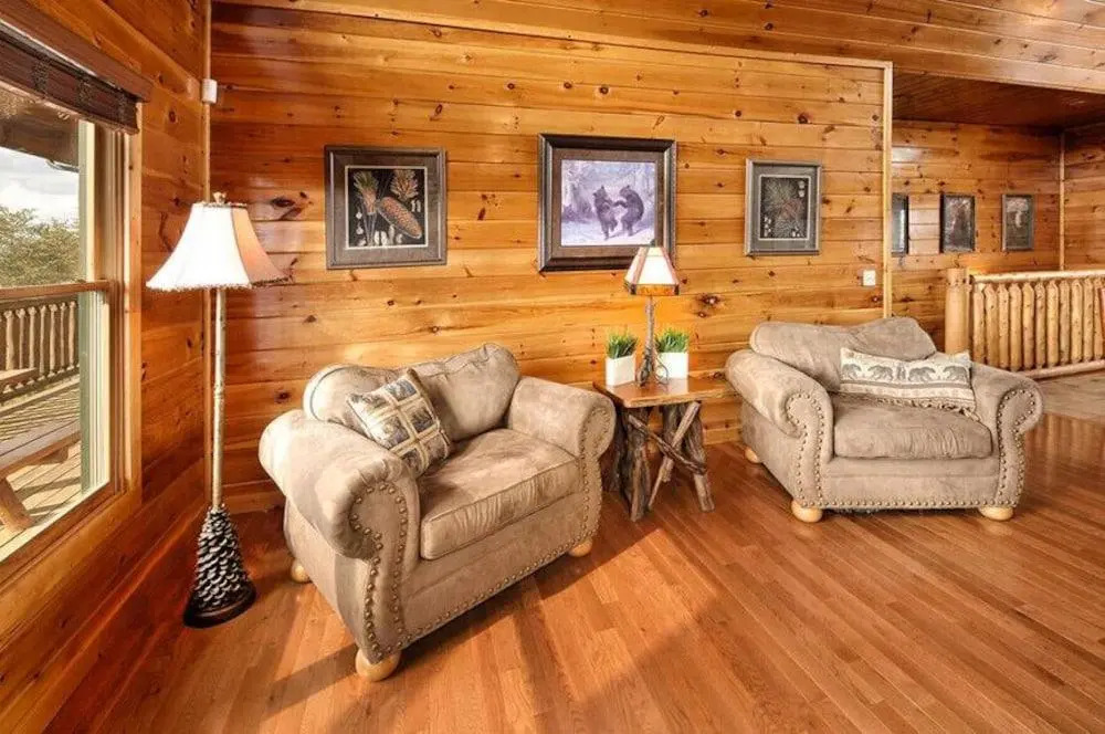 Dancing Bear Lodge