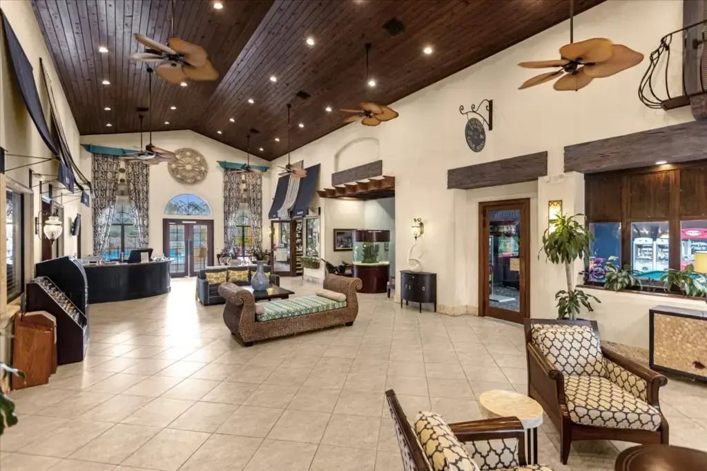 4 Bedroom 3 Bathroom Paradise Palms 8957 Cp
