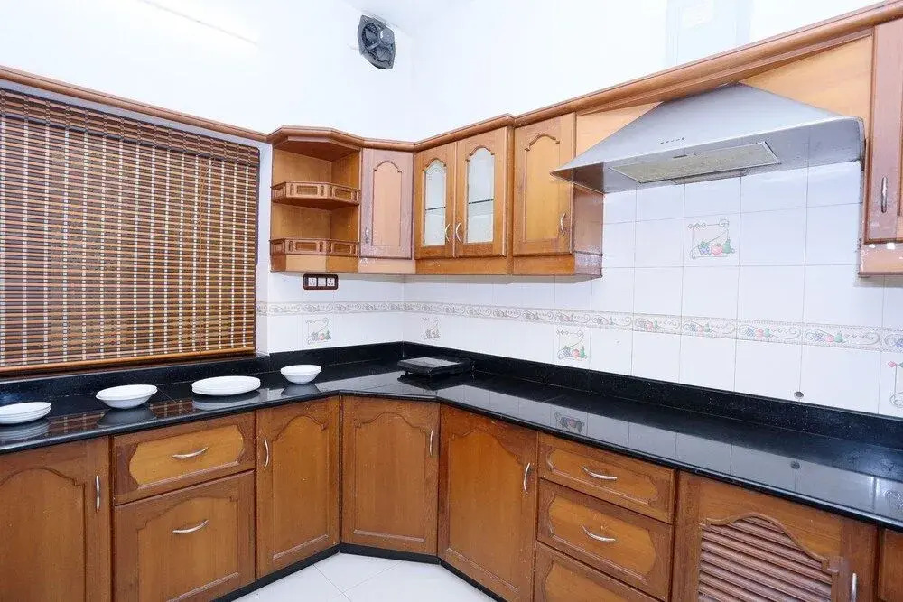 OYO Home 26153 Traditional Stay Near International Airport