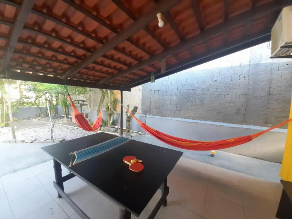 CASA PERTINHO DA PRAIA PARA ATÉ 12 PESSOAS COM MESA DE SINUCA E PING PONG aceita pets