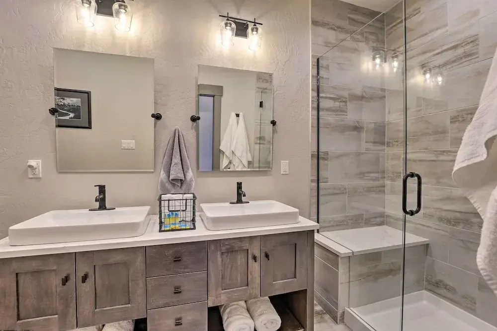20 Mi to Winter Park: Mtn-view Townhome w/ Balcony