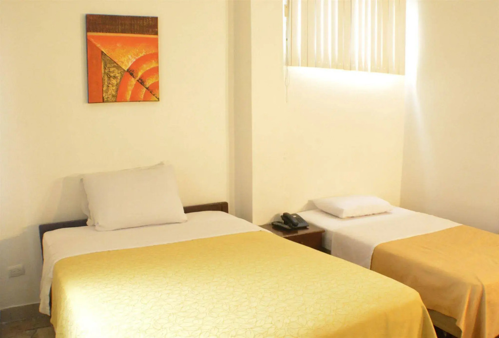 Hotel de Alborada - Cerca Del Aeropuerto