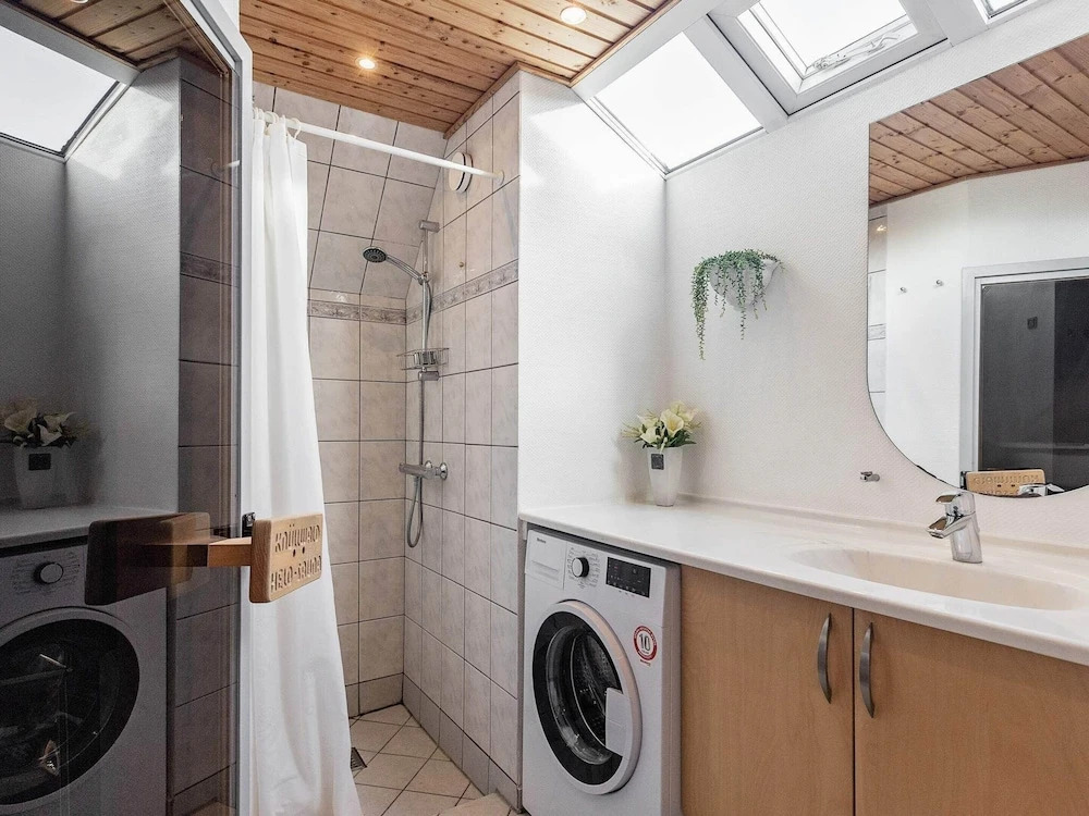 6 Person Holiday Home in Bogense