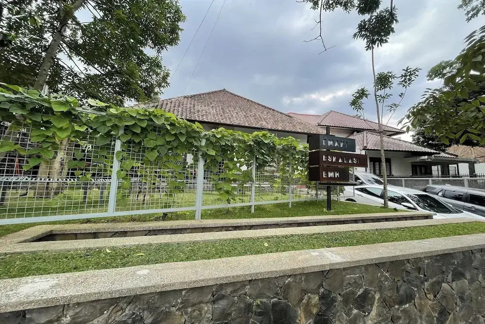 Emaki Bumi Singgah