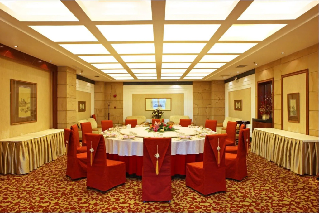 Dalian East Hotel
