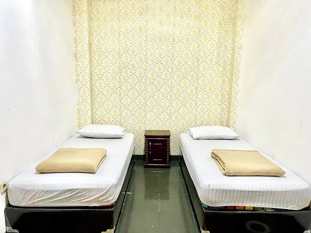 Yani Guesthouse