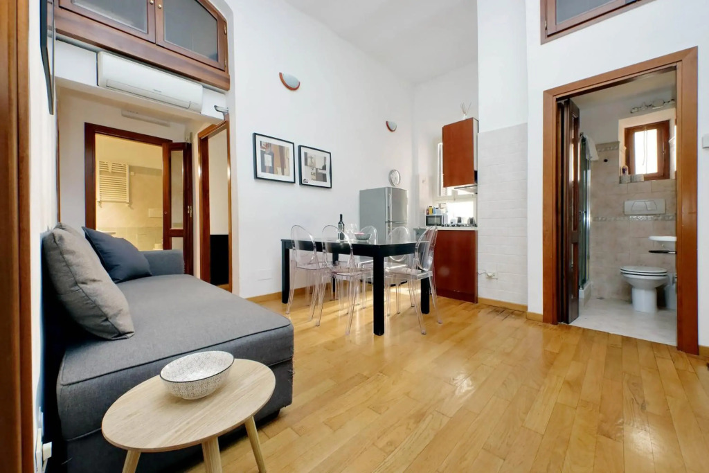 Vatican Spacious Modì Apartment