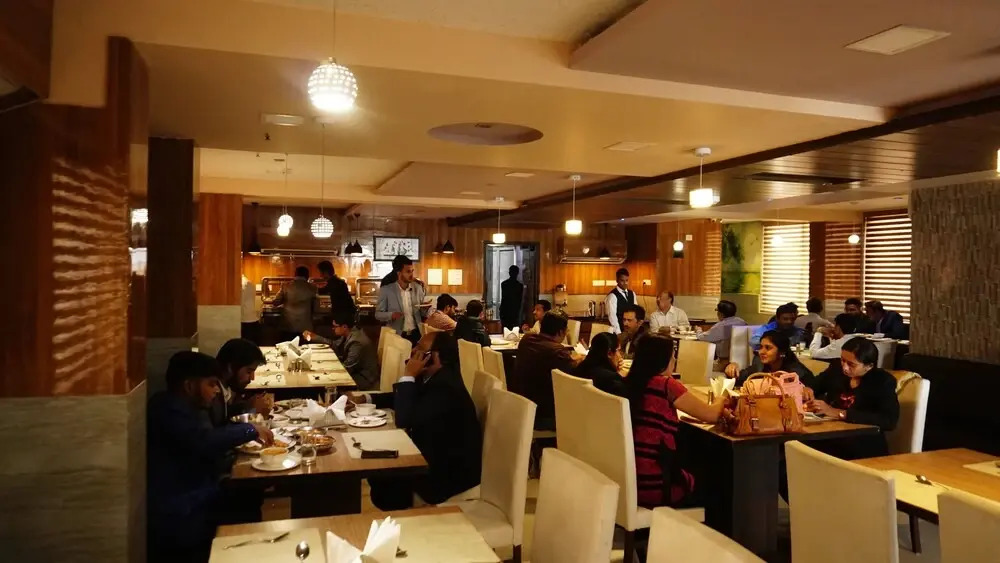 Hotel Kohinoor Plaza