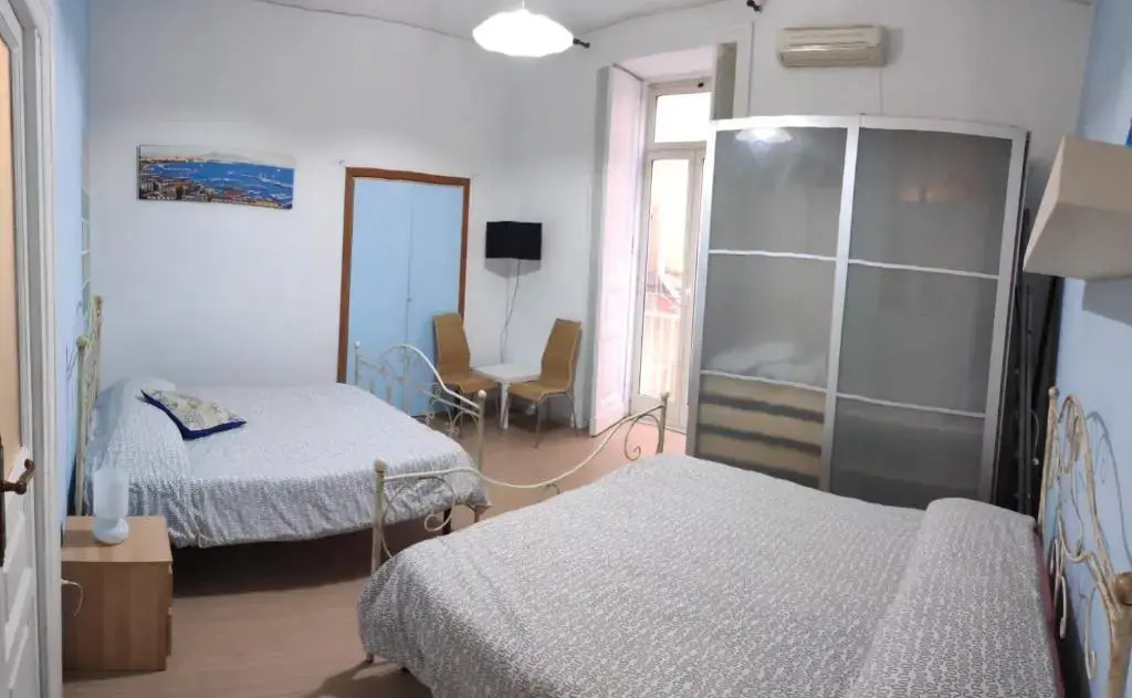 Napulè 10
