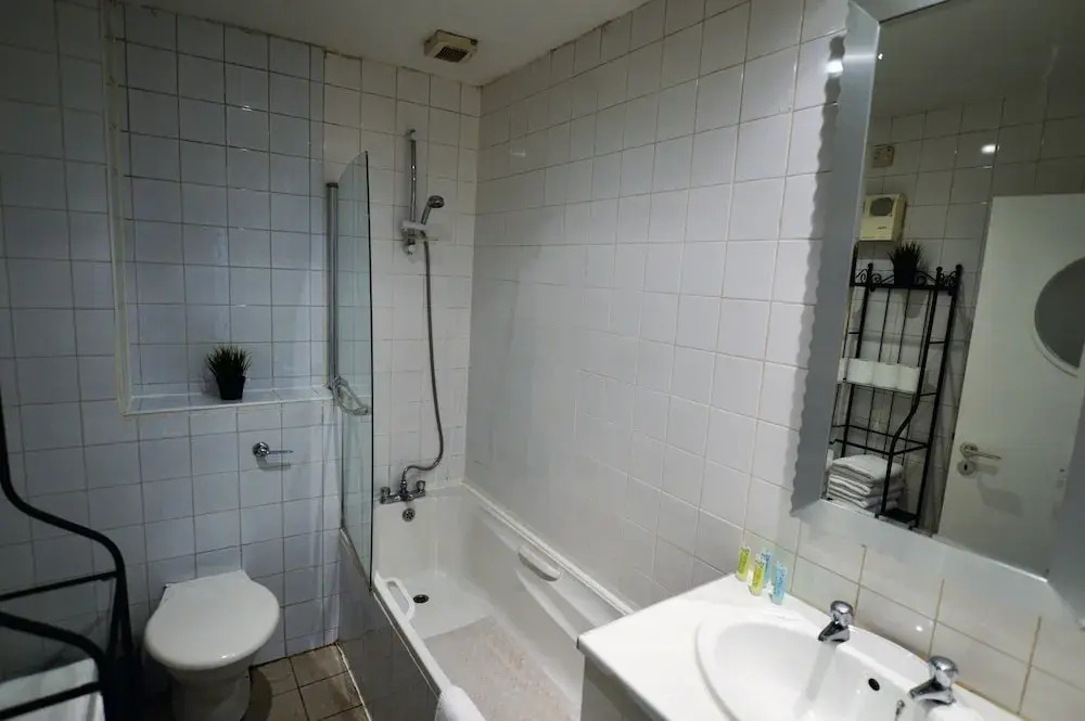 MetroStays - Stephen's Green 7-2