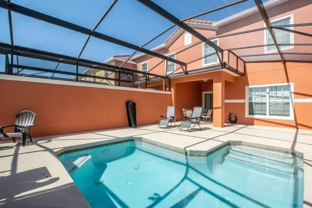 Tropical Waterfront, Completely Redone W/pool-3033 4 Bedroom Townhouse by Redawning, Kissimmee