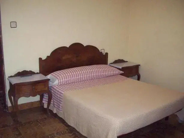 Askin Hotel