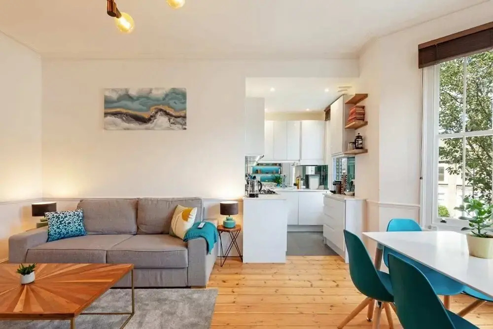 Beautiful 2 Bed Apt, Sleeps 6 nr Clapham North