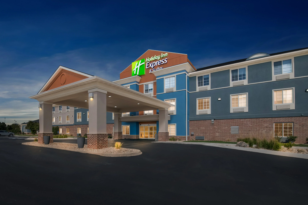 Holiday Inn Express Hotel & Suites Council Bluffs - Convention Center Area by IHG