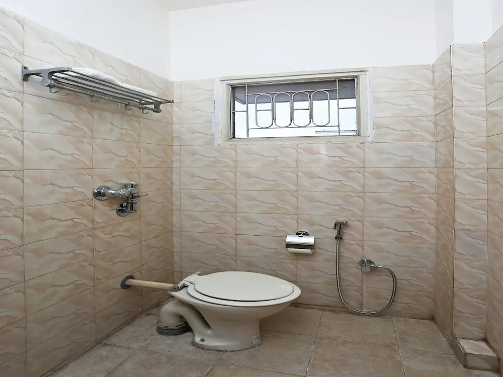 Vijay Palace by OYO Rooms