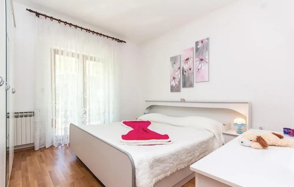 Amazing Home in Sisan With Wifi and 3 Bedrooms