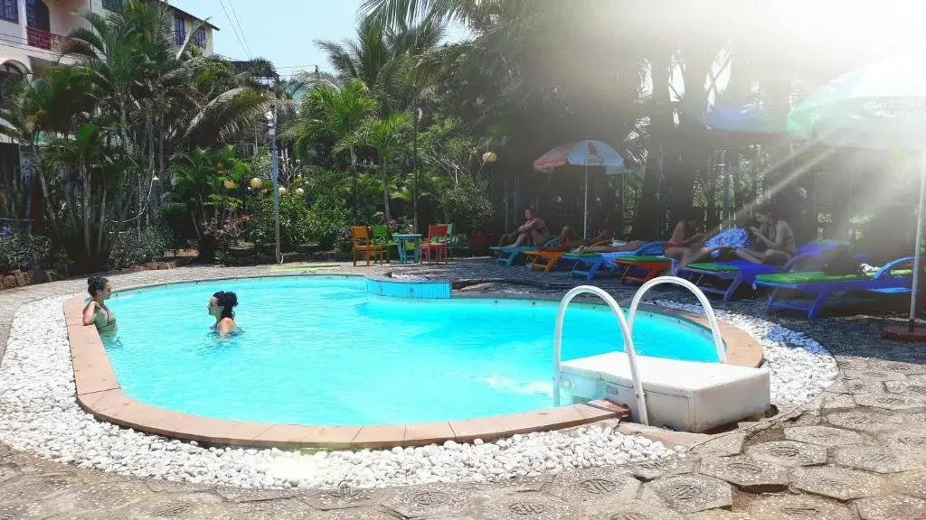 Long Life Hotel