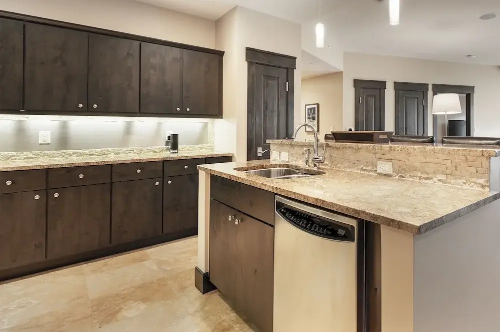 Ski Condo with Private Garage and Washer Dryer - Parry Peak Loft Premium-Rated 105