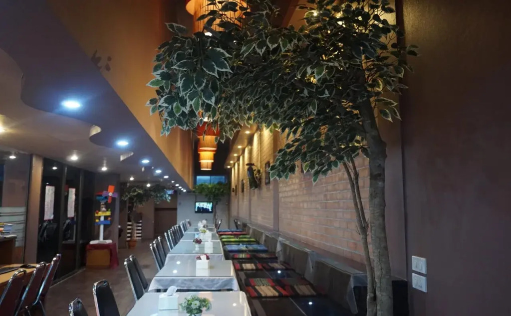 Bangkok Travel Suites Hotel