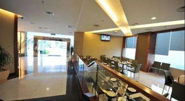 11@Century Hotel