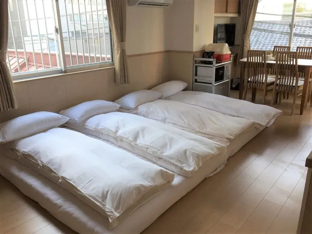 uenohouse annex