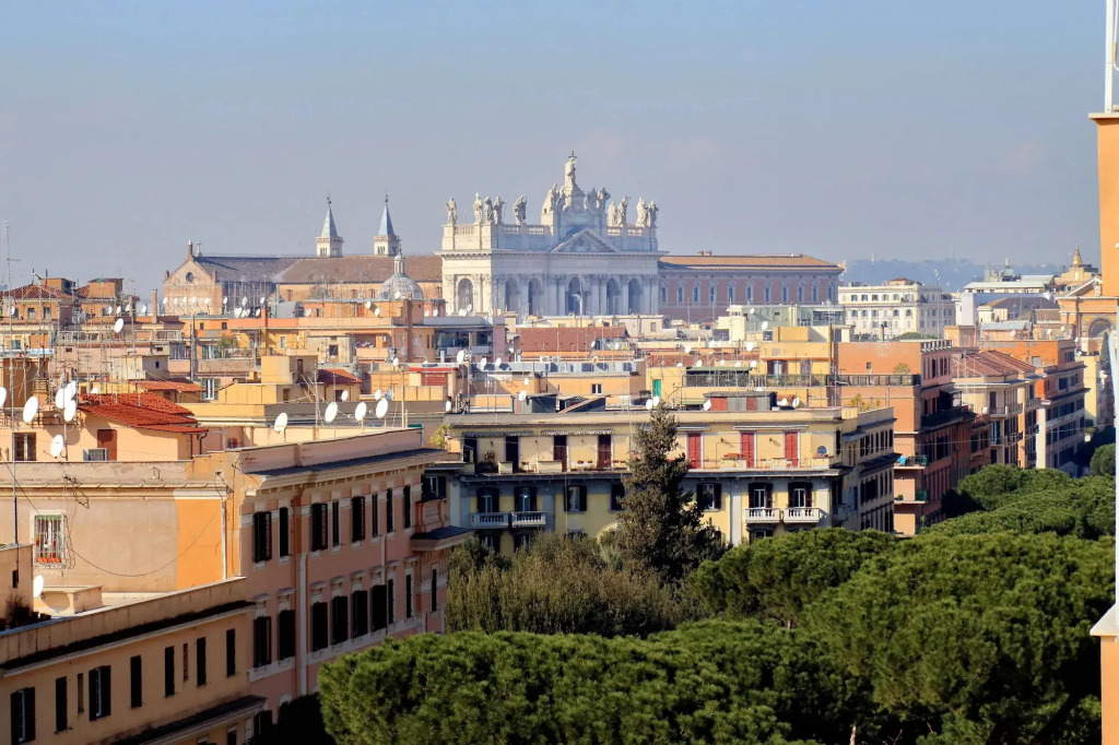 My Sunrise in Rome