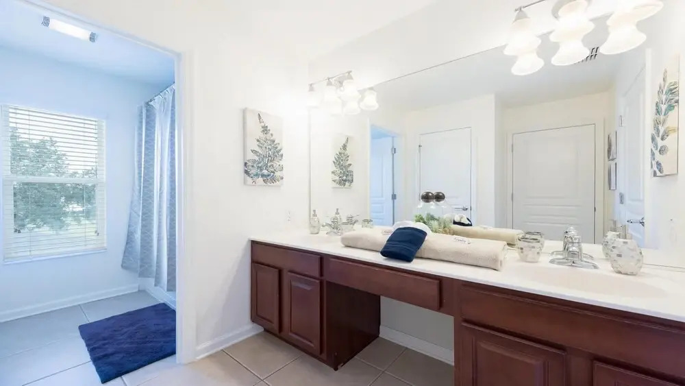 Luxurious 6BR Pool Villa 2 5 Miles to Disney