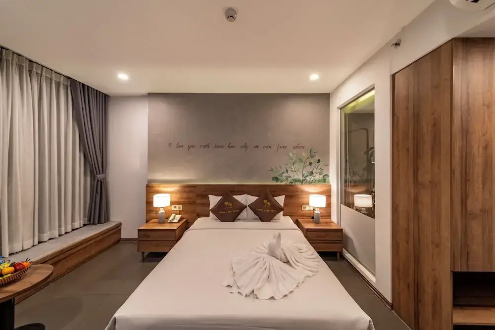 Thanh Long Hotel - Tra Khuc