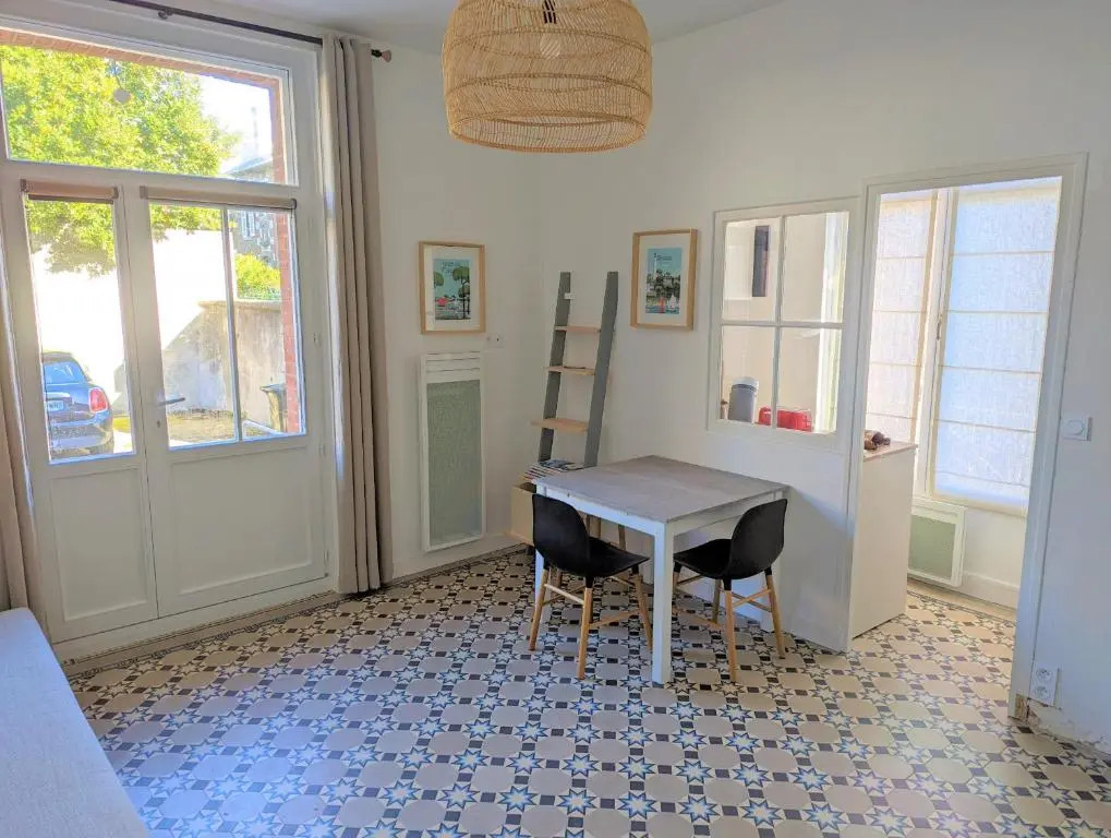 Studio rénové au c ur de Dinard proche mer