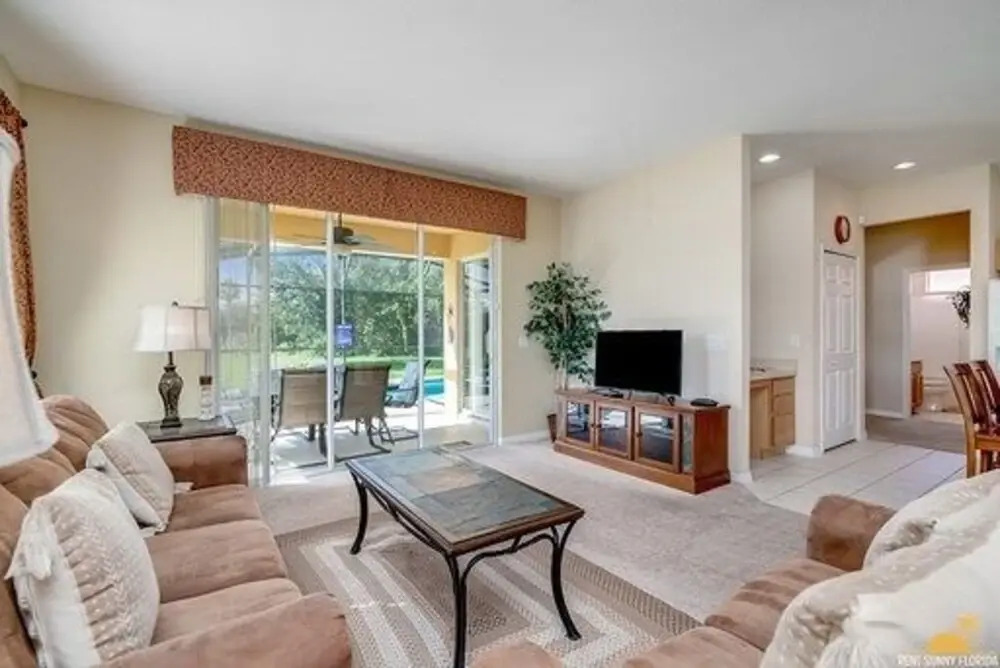 Bellavida Palms Pool Home 4 Bedroom Home