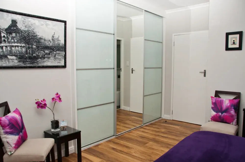 Somersby Guest House