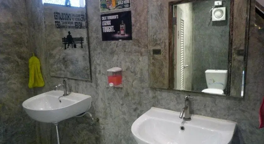 Noom Guesthouse