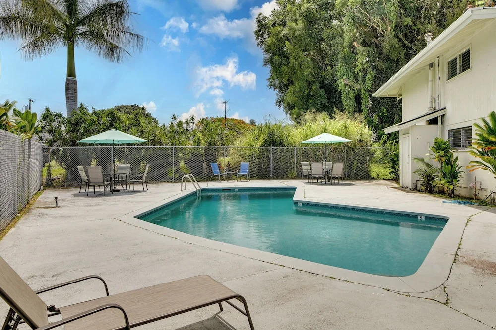 < 1 Mi to Dtwn Hilo: Comfy Condo w/ Pool Access