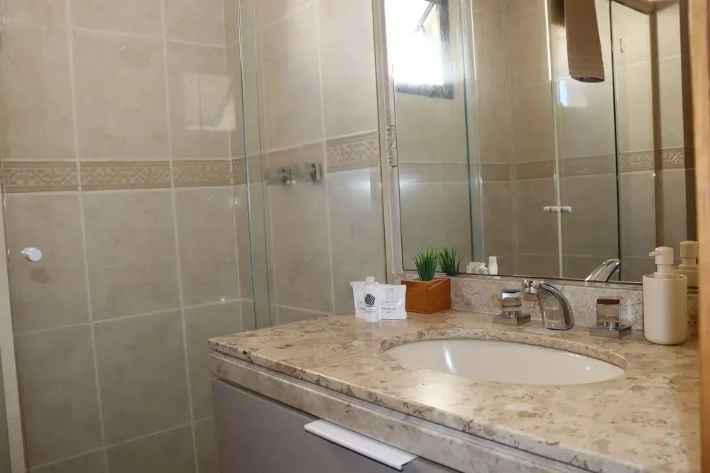 Local 301 Apartment