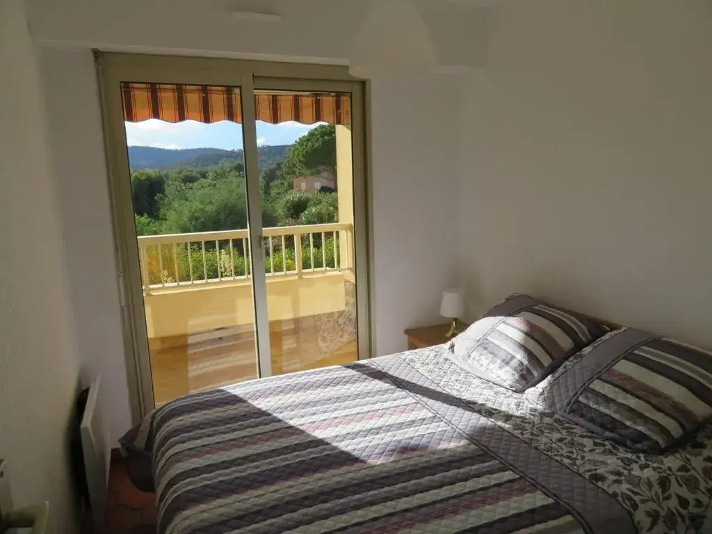 Appartement Bormes-les-Mimosas, 2 pièces, 4 personnes - FR-1-610-16