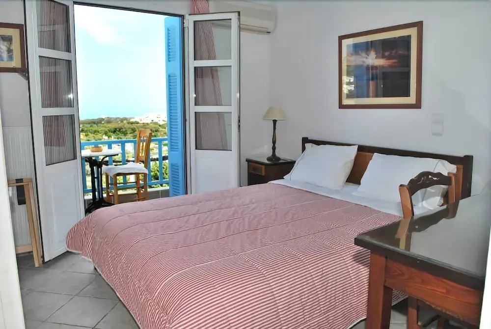 Anthousa Hotel