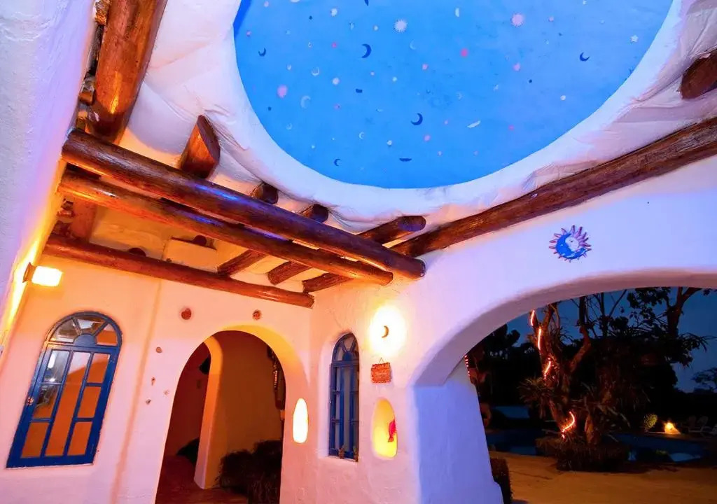 Mantaraya Lodge