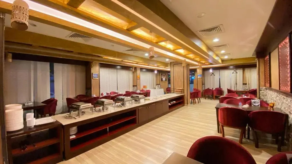 Muscat Plaza Hotel