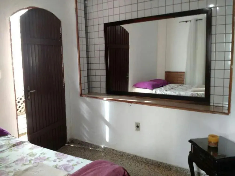 Suítes Tropicana guesthouse