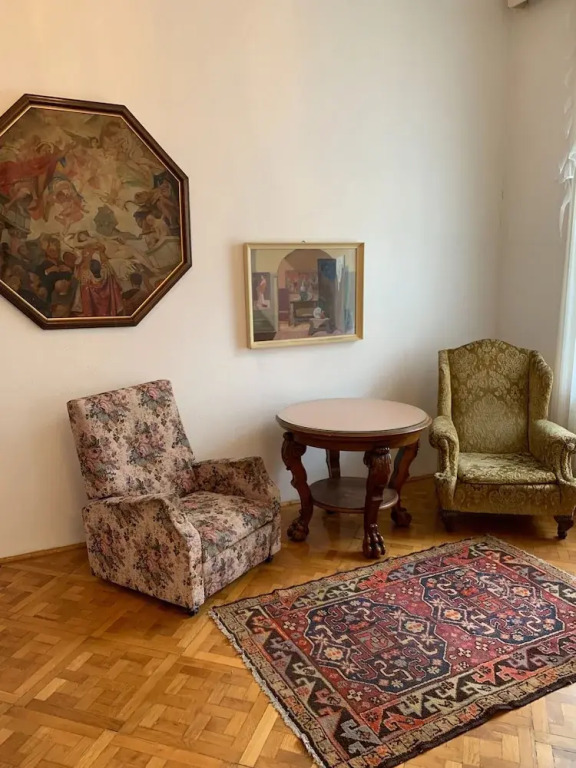 New! Libra Grande Venetian Style Apartment