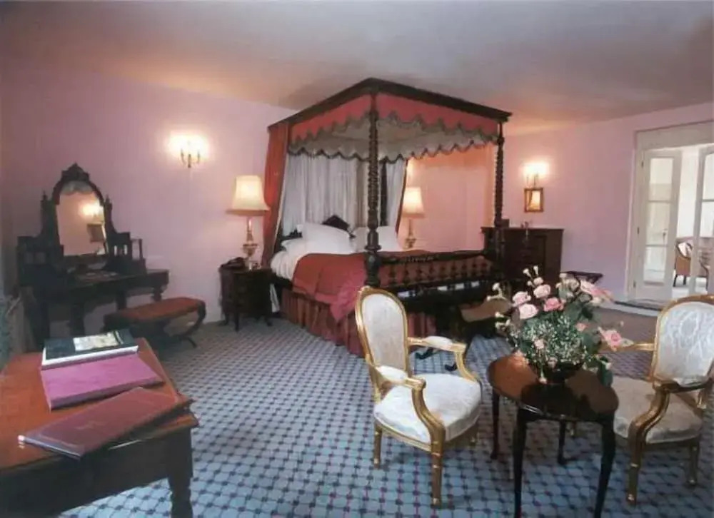 Castle Grove Country House Hotel