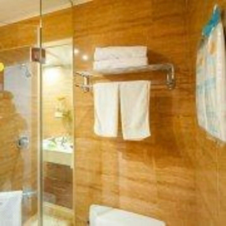 Ru Dong Hotel