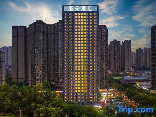 Atour Hotel Chengdu Longquan Shimao Plaza