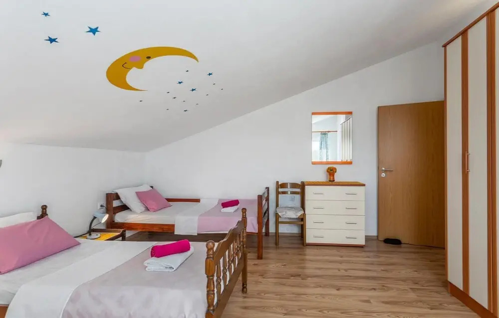 Awesome Home in Silo With Wifi and 3 Bedrooms