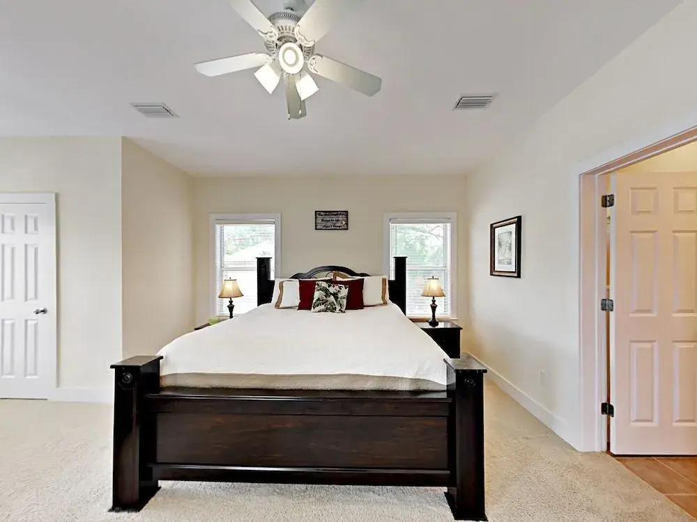 13 Hatchew Home 4 Bedrooms 3 Bathrooms Home