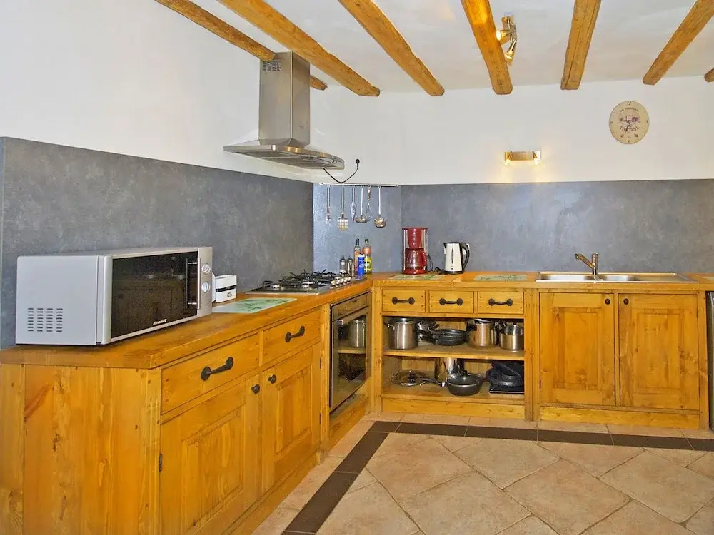 Pretty Chalet With Sauna & Skiing Nearby