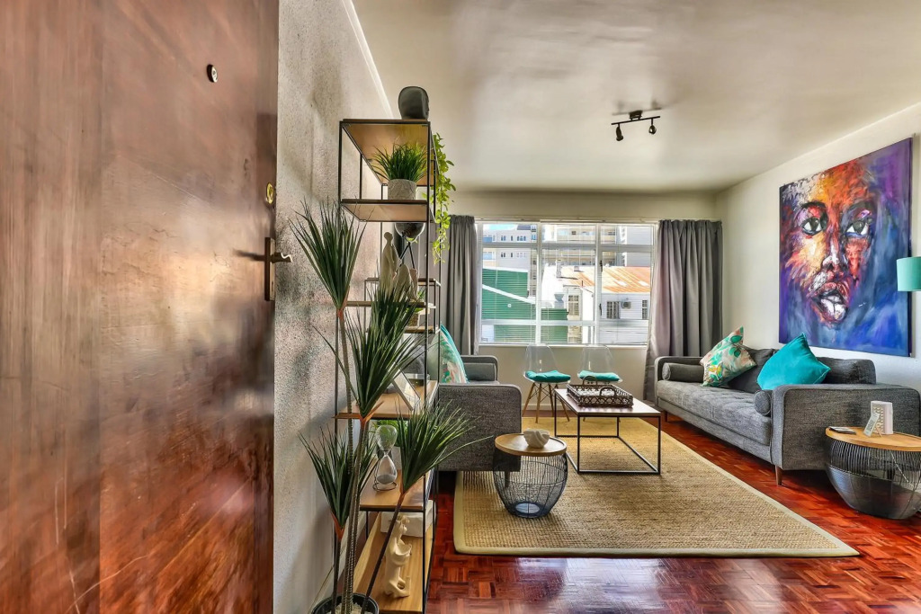 Cozy 1 bedroom flat in the heart of Green Point