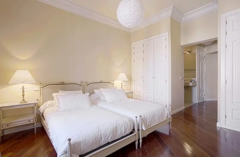 Wonderful 3 Bd Apartm in Prime Location. Plaza Mayor